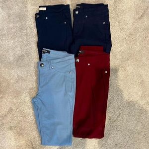 4 pairs of women’s Jeggings